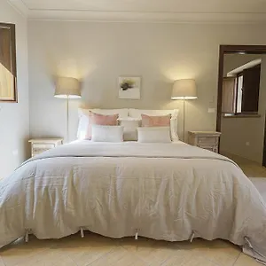2* Bed & Breakfast Palazzo Bibirria